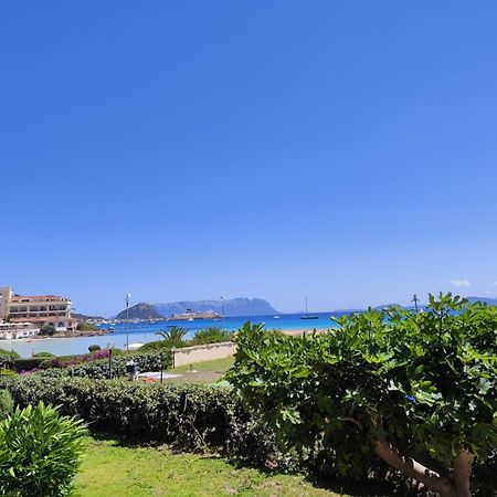 Rooms, Affittacamere Maksim Golfo Aranci Exterior photo